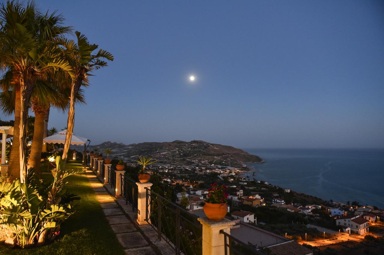 Kete Deluxe Rooms Marina di Palma Eksteriør bilde