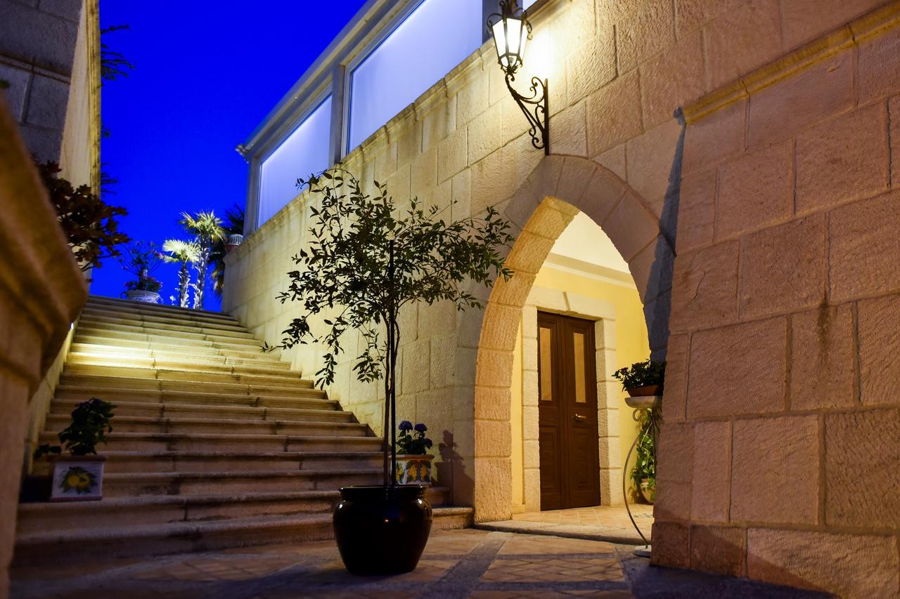 Kete Deluxe Rooms Marina di Palma Eksteriør bilde